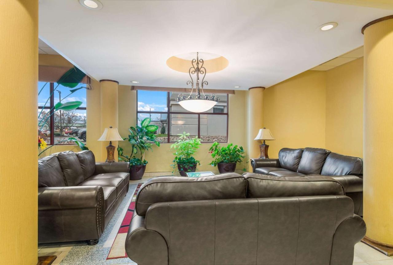 Suburban Studios Buffalo Airport Cheektowaga Bagian luar foto