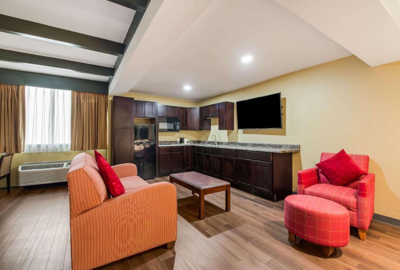 Suburban Studios Buffalo Airport Cheektowaga Bagian luar foto