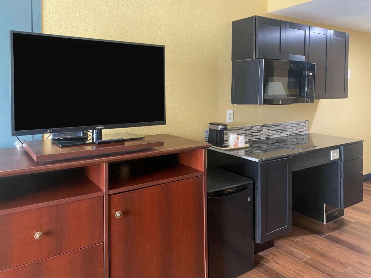 Suburban Studios Buffalo Airport Cheektowaga Bagian luar foto